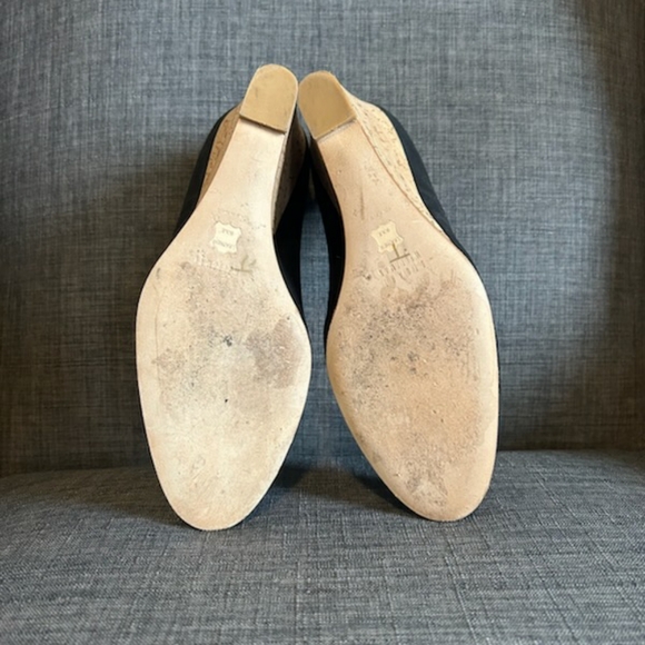 Stuart Weitzman size 8 Suede Leather Wedges with cork bottoms - Picture 7 of 7
